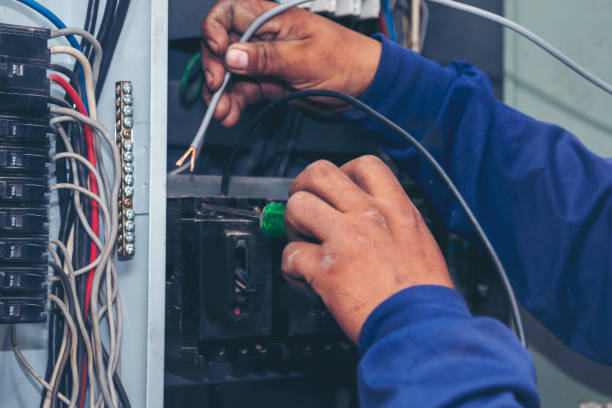 Best Licensed Electrician  in Emigsville, PA